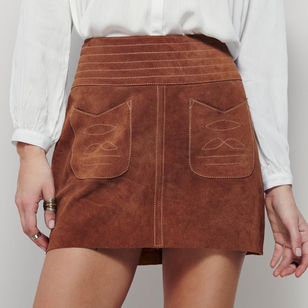 COPY - Euc Free People suede skirt